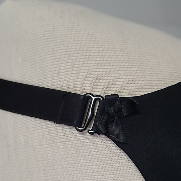 Underwire Bra - Picture 3 of 9